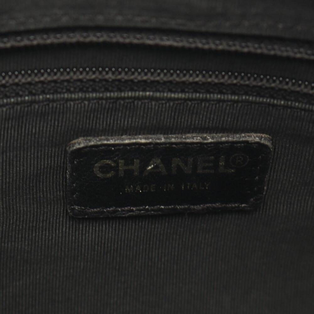 CHANEL Black Lambskin Leather Tote Bag - Picture 4 of 11